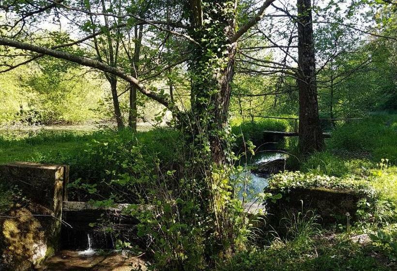 مبيت وإفطار Au Chat Qui Pêche