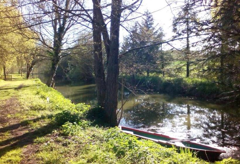 مبيت وإفطار Au Chat Qui Pêche