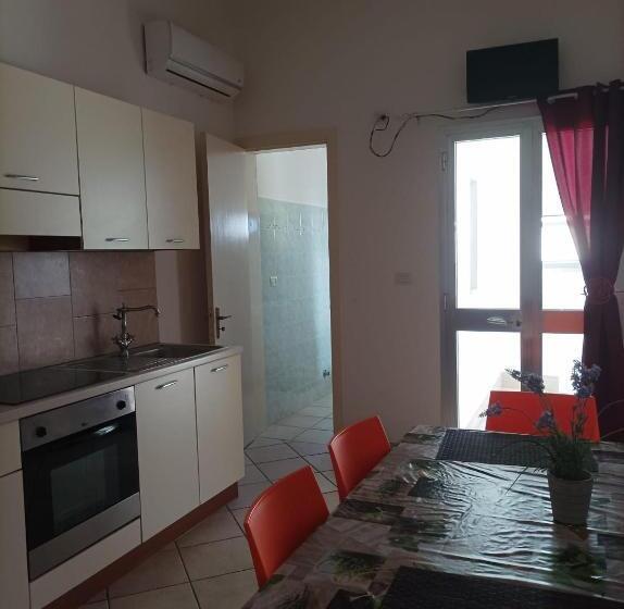 مبيت وإفطار Caruseddhri