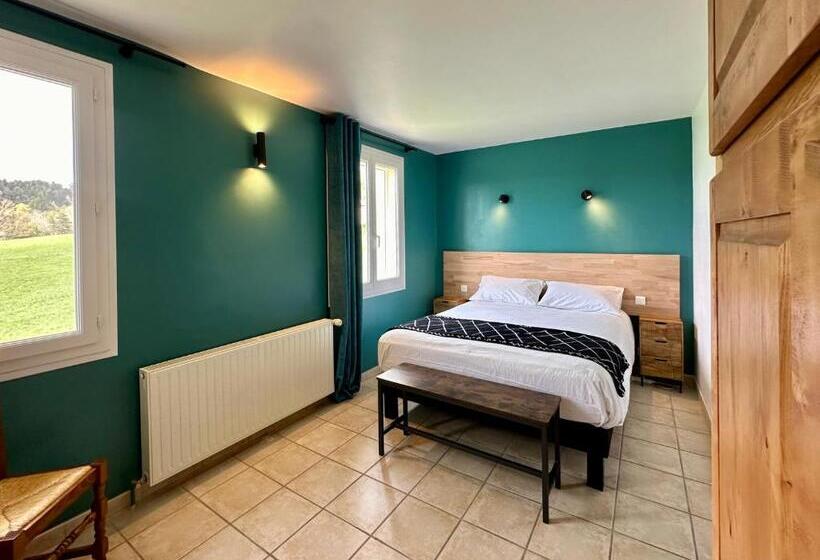 Bed and Breakfast L Ostal De Soubrey