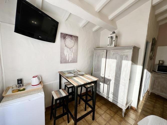 住宿加早餐  La Bastide Du Levant A 50m De La Plage