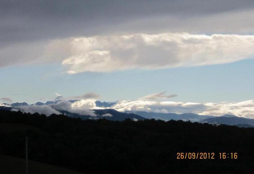 ベッドアンドブレックファースト La Ferme Du Bascou