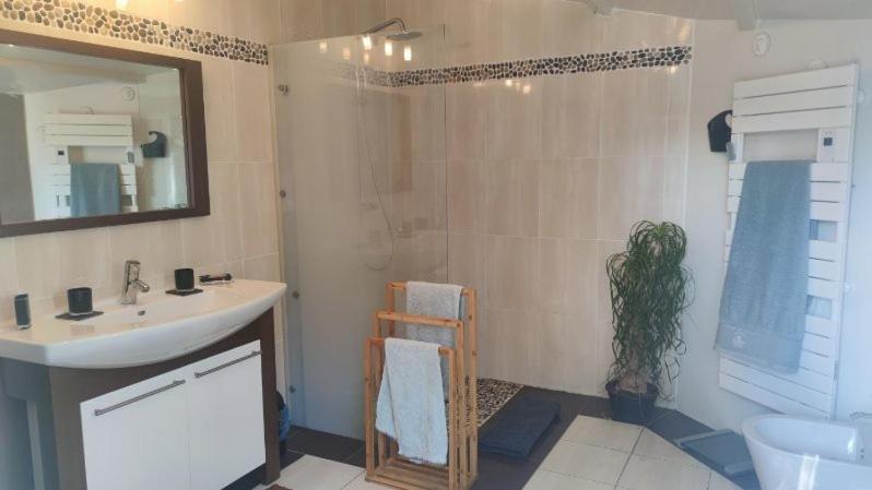 住宿加早餐  La Maison De Lison