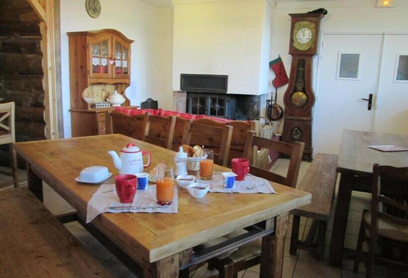 مبيت وإفطار Le Chalet De La Conversaria