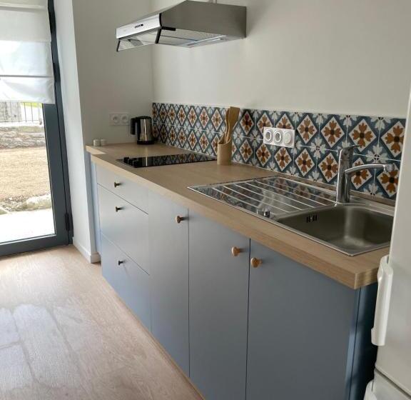 مبيت وإفطار Les Pingouins Du Puits