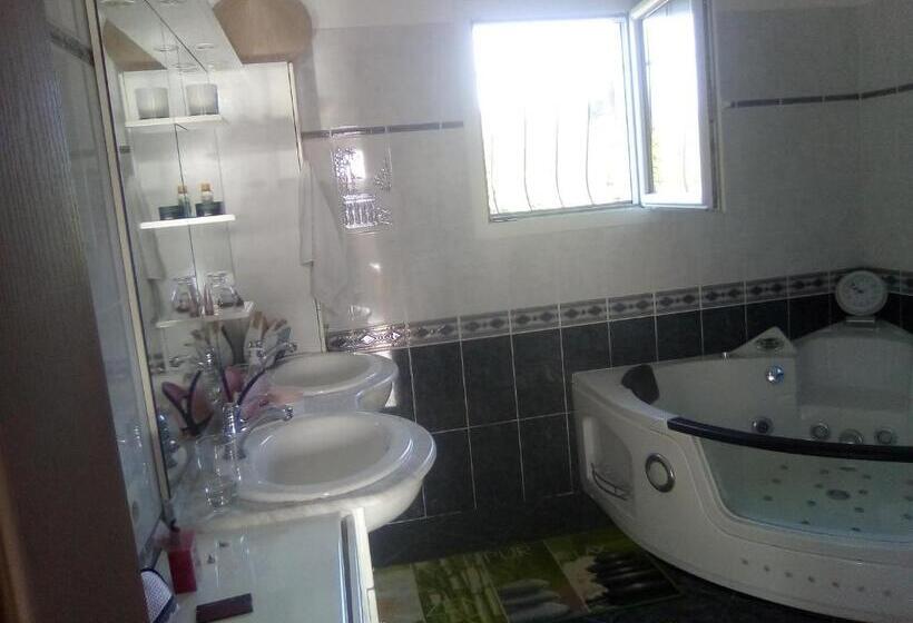 住宿加早餐  Les Roses Trémières