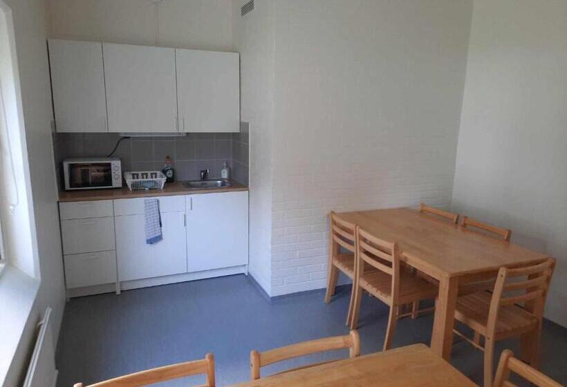 צימר Mäshult Kurs & Lägergård