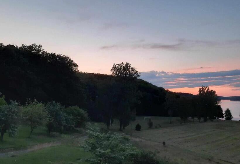 צימר Mäshult Kurs & Lägergård