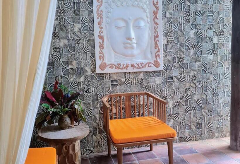 צימר Omantra Home Bali