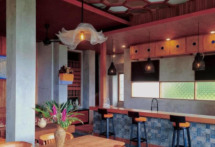 צימר Omantra Home Bali