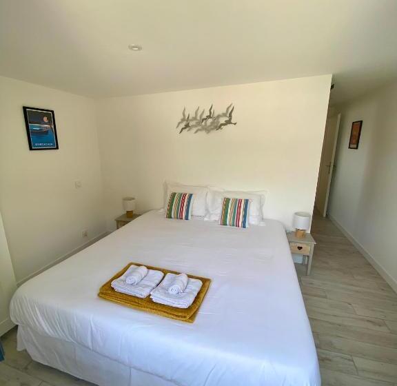 تختخواب و صبحانه Oustal Magnolia