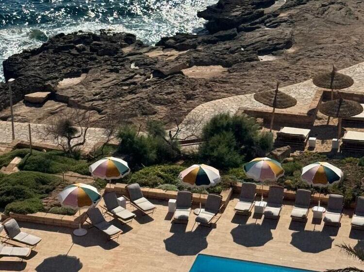 Bikini Island & Mountain Hotel Es Trenc Adults Only