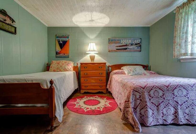 Cottage Place On Squam Lake   Suites