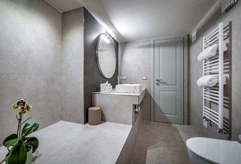 Dimora Collection   Le Corti   Boutique Luxury Suites In 13th Century Villa   Adults Only