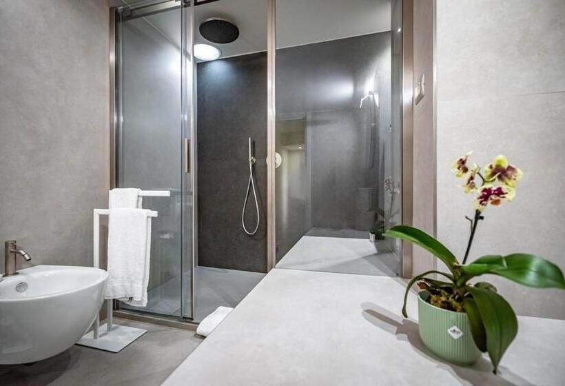 Dimora Collection   Le Corti   Boutique Luxury Suites In 13th Century Villa   Adults Only