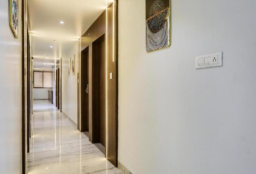 Fabhotel Prime Panchwati Regency