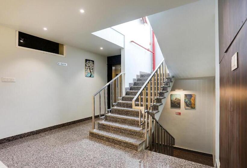 Fabhotel Prime Panchwati Regency