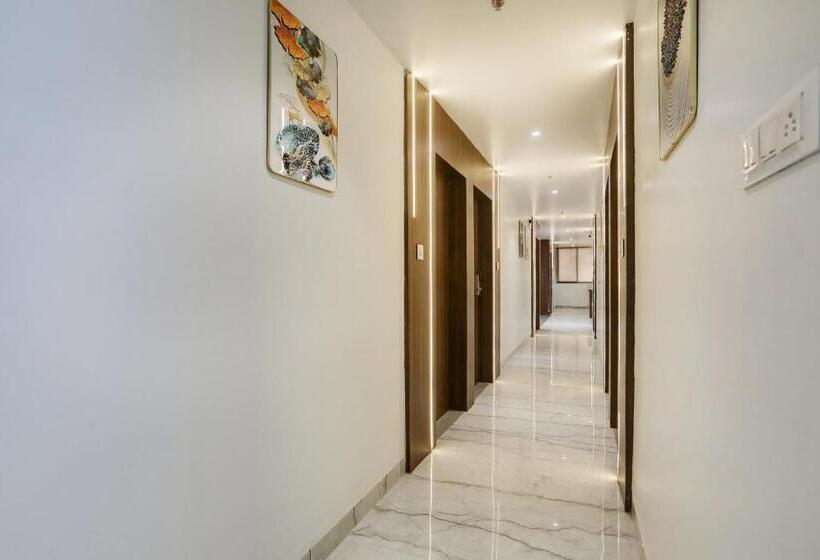 Fabhotel Prime Panchwati Regency