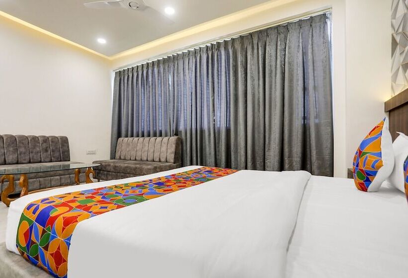 Fabhotel Prime Panchwati Regency