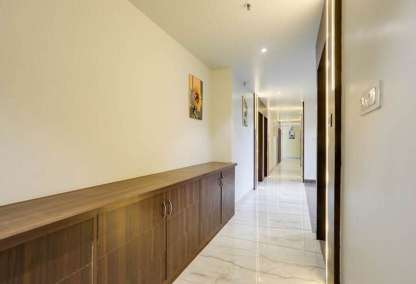 Fabhotel Prime Panchwati Regency