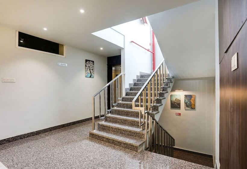 Fabhotel Prime Panchwati Regency