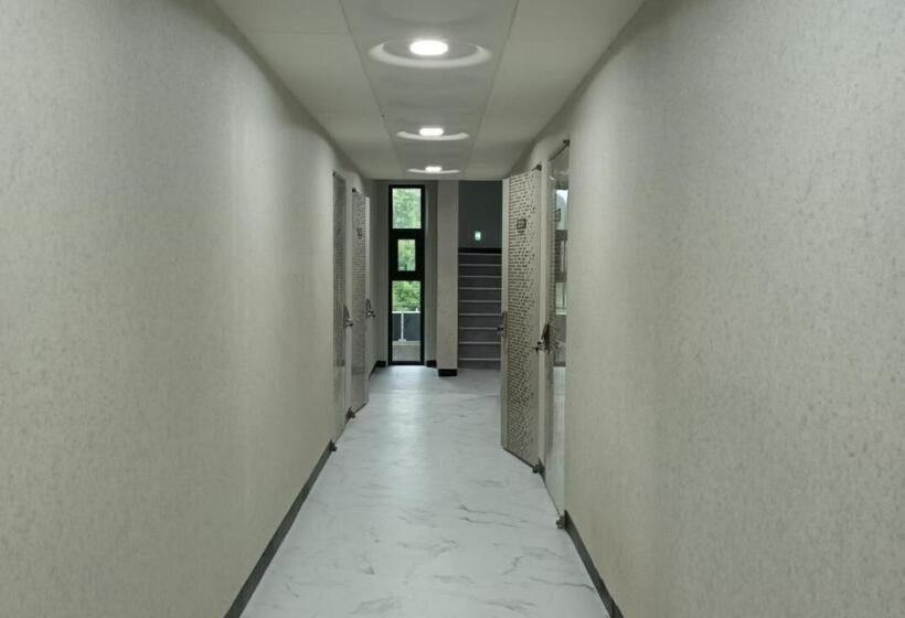 Goseong Geojinhotel Pension