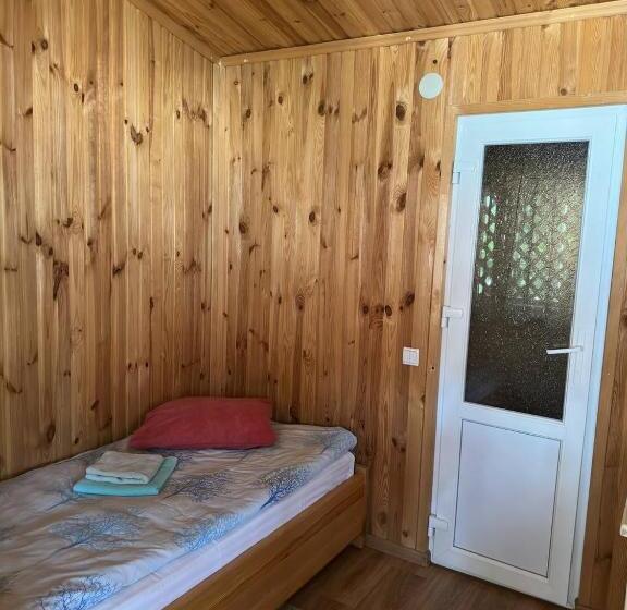 هتل готельно офісний комплекс Liz