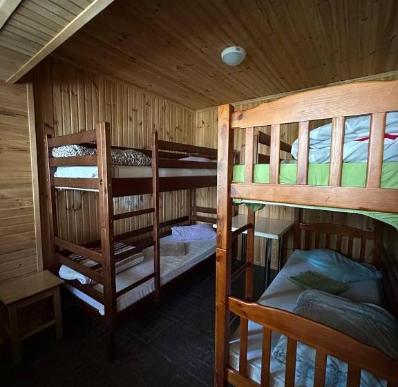 هتل готельно офісний комплекс Liz