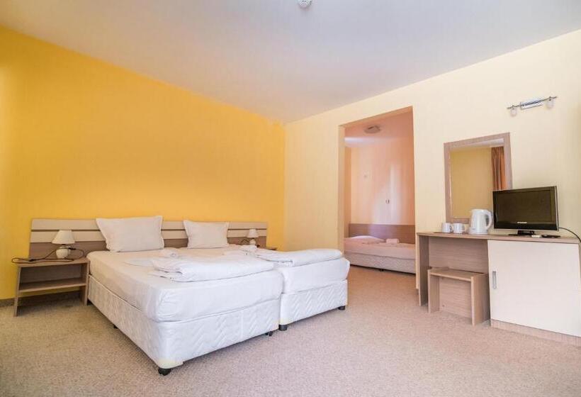 ホテル тропикана