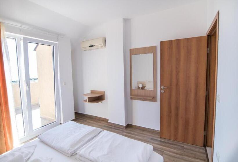 ホテル тропикана