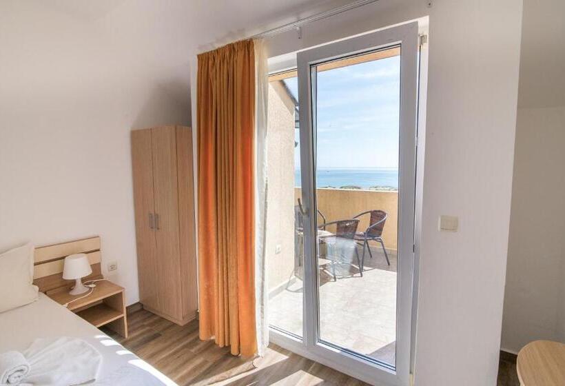 ホテル тропикана