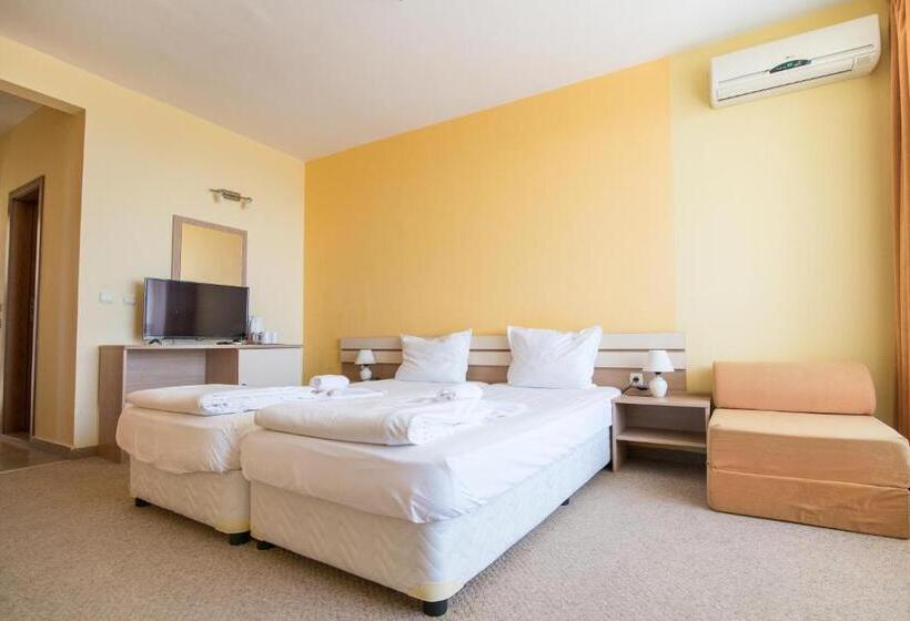 ホテル тропикана