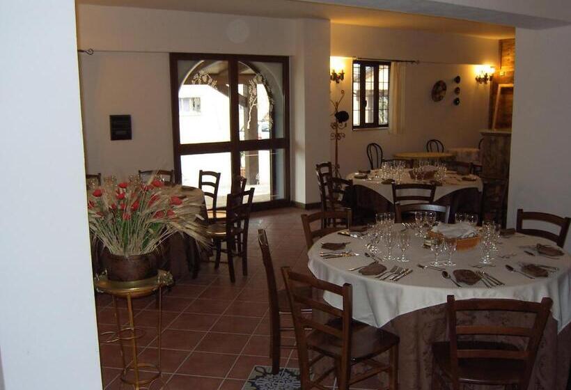בית מלון כפרי Agriturismo Il Borghetto