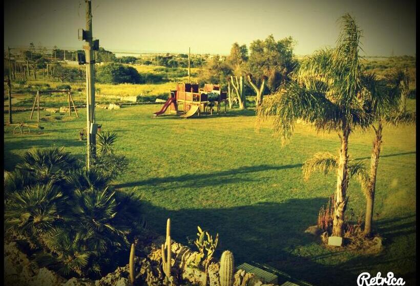 هتل Agriturismo Il Ranch