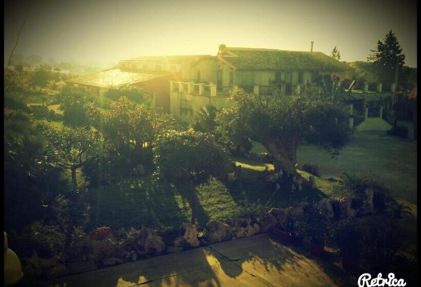 هتل Agriturismo Il Ranch