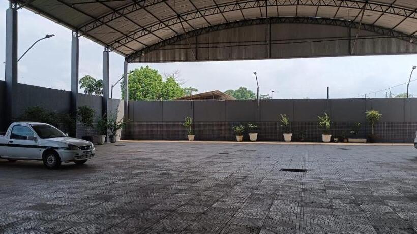 Отель Amazon Palace