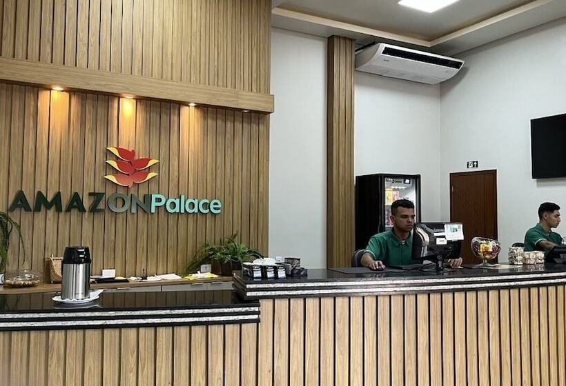 Отель Amazon Palace