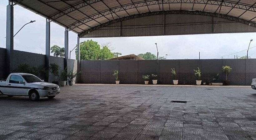 Отель Amazon Palace