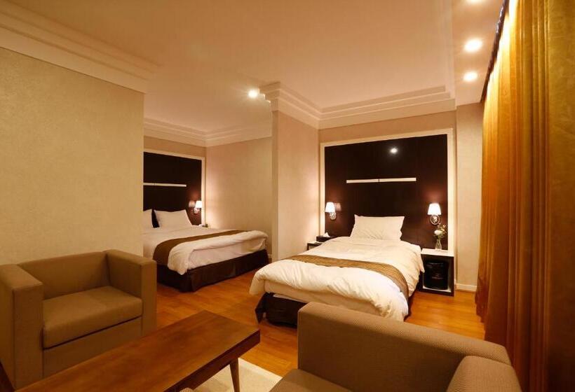 Hotel Anmyeondo Plaza