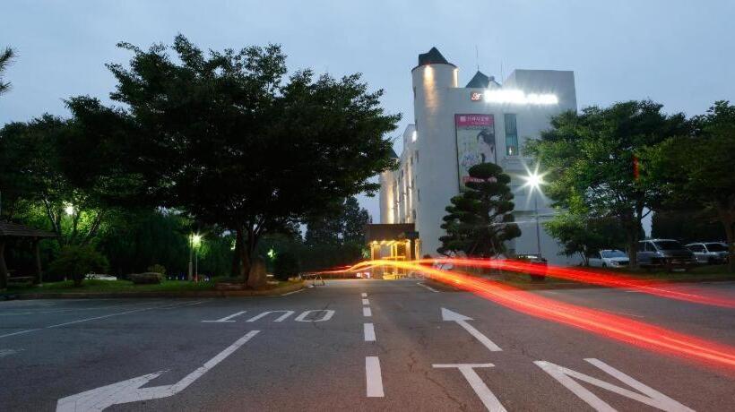 Hotel Anmyeondo Plaza