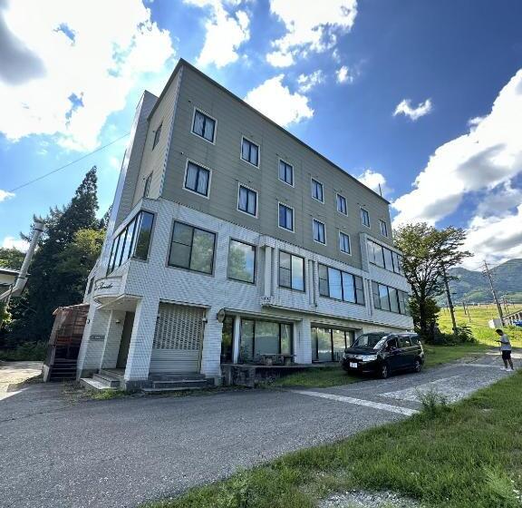 فندق Arise Hakuba