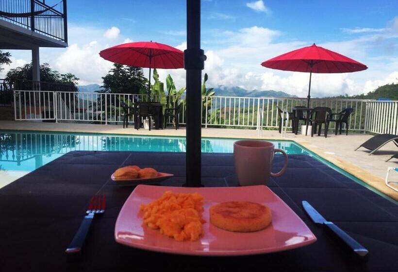 Отель Campestre La Villana