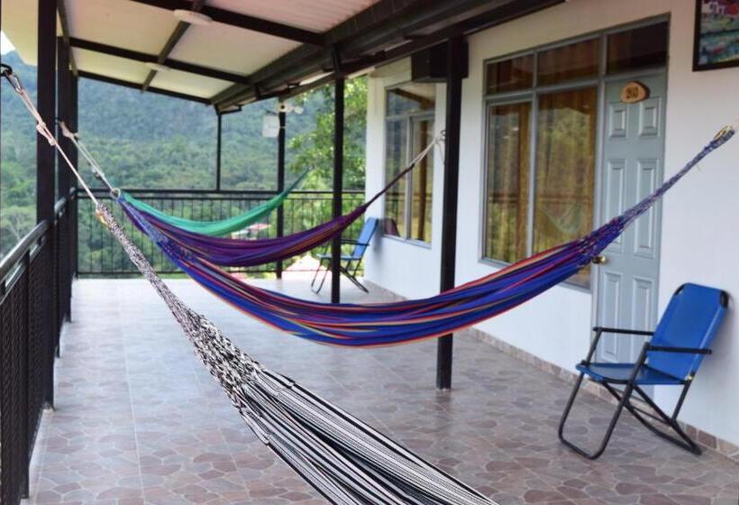 Отель Campestre La Villana