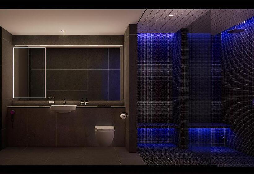 Hotel Capsuletransit Max   Terminal 2