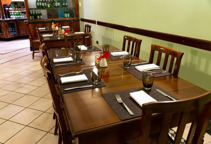 Отель Castellucchio