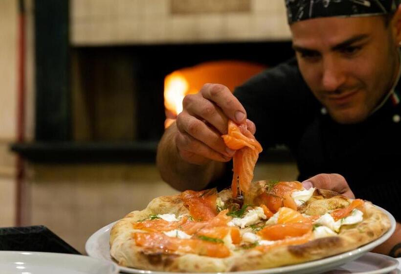 Отель Castellucchio