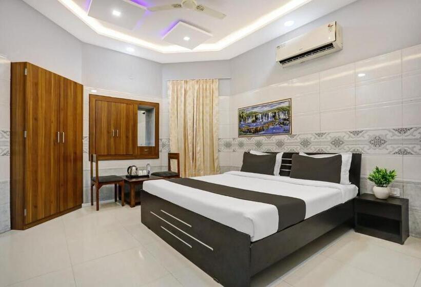 Hotel Collection O Ravidarshan