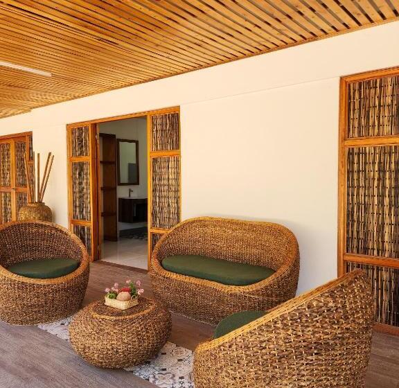 Отель Corales De Orika