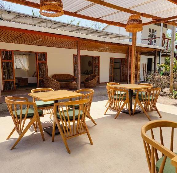 Отель Corales De Orika