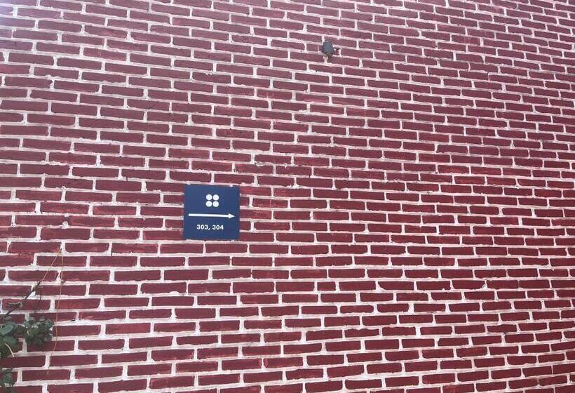 فندق Crestmont Snow View Resort Ranikhet